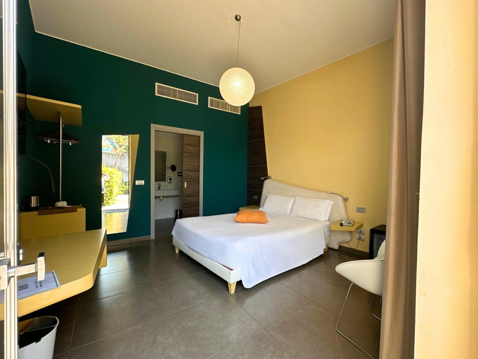 Ibis Styles Catania Acireale Hotel Exterior photo