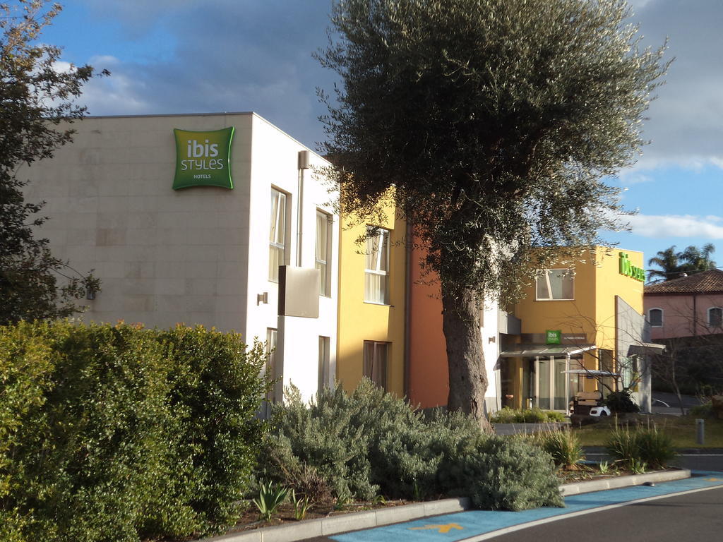 Ibis Styles Catania Acireale Hotel Exterior photo